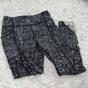 Lululemon Tight Stuff Tight II Splatter White Black / Black